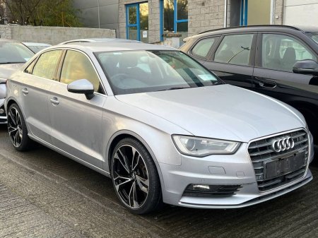 2015 Audi A3 S-LINE PACK 1.4 TFSI // BRAND NEW 19" ALLOYS // REVERSE CAMERA // AUDI DRIVE SELECT €15,900 thumbnail