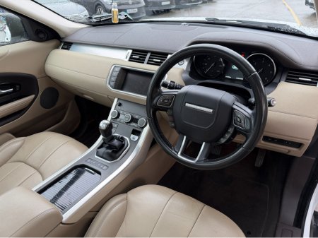 2016 Land Rover Range Rover Evoque ..PANORAMIC ROOF..BEIGE LEATHER €15,900 thumbnail