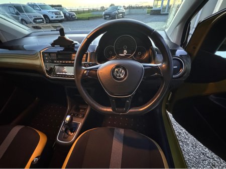 2017 Volkswagen up! AUTOMATIC ONLY 60KMS €10,750 thumbnail