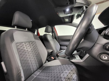 2023 Volkswagen Polo 1.0 TSI 95HP R-Line €21,975 thumbnail