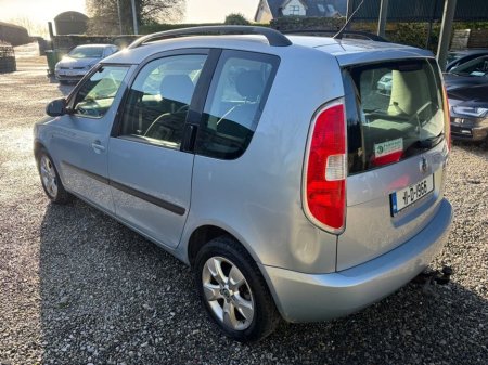 2011 Skoda Roomster STYLE 1.2 TSI 85HP 5DR €4,900 thumbnail
