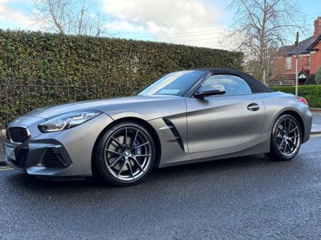 2019 BMW Z4 Z4 M40I €41,950 thumbnail