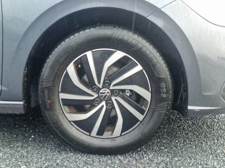 2023 Volkswagen Polo Life 1.0 TSI 95HP D7F 5DR Auto €20,950