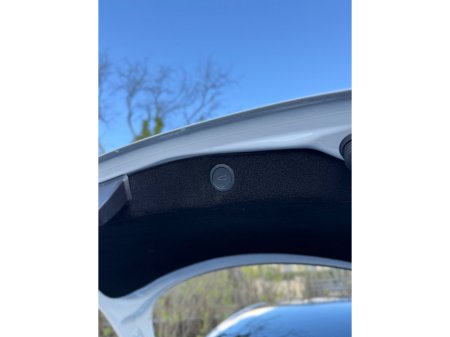 2025 Tesla Model 3 - thumbnail 30