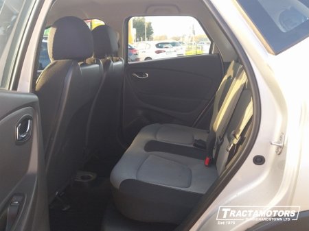 2016 Renault Captur - thumbnail 6