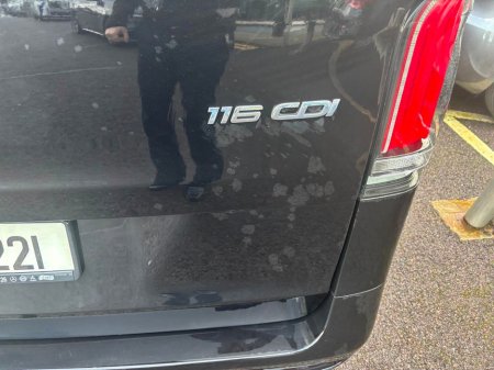 2025 Mercedes-Benz Vito - thumbnail 5