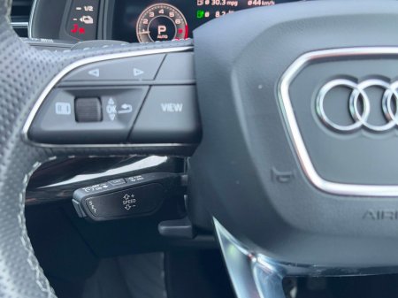 2022 Audi Q7 55 TFSIe S-LINE PHEV FACTORY ELECTRIC TOW BAR €59,995 thumbnail