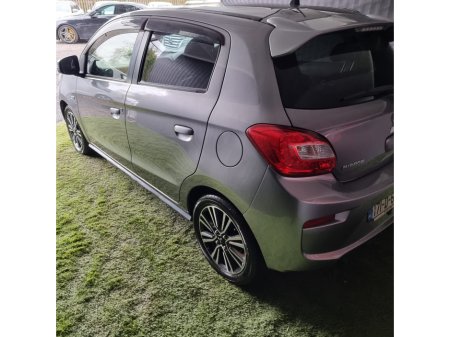 2017 Mitsubishi Mirage - thumbnail 4