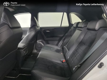 2024 Toyota Rav4 RAV4 PLUG-IN HYB GR SPORT - #30 - 1 PREVIOUS OWNER - FULL TOYOTA SERVICE HISTORY €52,995 thumbnail