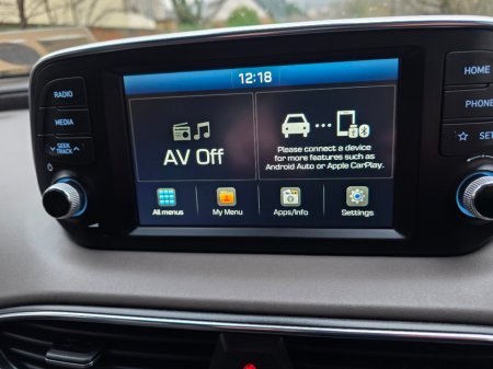 2019 Hyundai Santa Fe 4WD Executive Plus 5DR €26,950 thumbnail