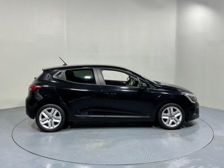 2022 Renault Clio Dynamique 1.0 Petrol €14,800