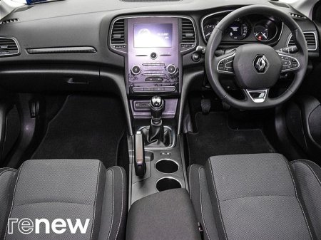 2021 Renault Megane 1.5 Blue dCi 115 Play GC €18,490 thumbnail