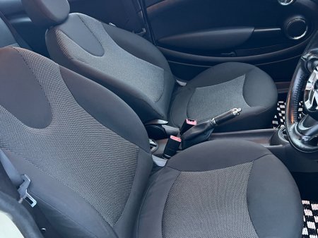 2013 MINI Hatch  €8,950 thumbnail