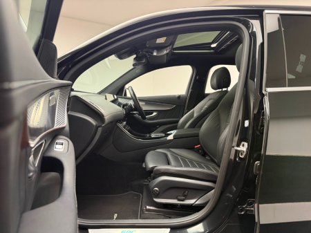 2023 Mercedes-Benz EQC - thumbnail 14