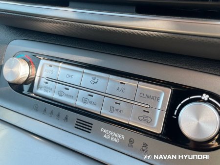 2023 Hyundai Kona - thumbnail 25