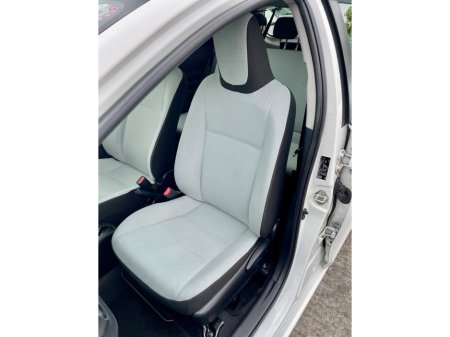 2019 Toyota Aqua 1.8 Hybrid €11,999 thumbnail