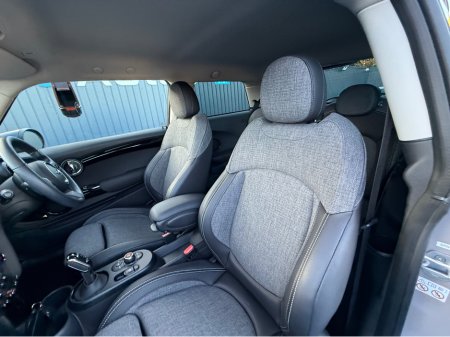 2021 MINI Cooper D 1.5 DIESEL - AUTO - 12M WARRANTY - CAR: 1652 thumbnail