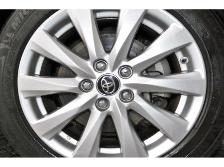 2017 Toyota Camry 2.5 HYBRID *PARK SENSORS*REVERSE CAM* €19,890 thumbnail