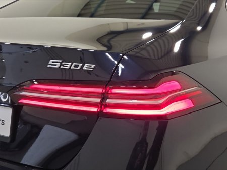 2024 BMW 5 Series - thumbnail 20