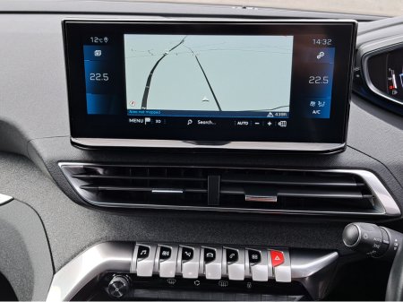 2022 Peugeot 3008 - thumbnail 22