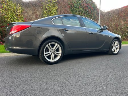 2013 Opel Insignia 2.0CDTI 130PS SC €4,450
