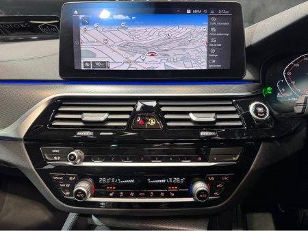 2021 BMW 5 Series 520D M SPORT EST AUTO //SUNROOF//HARMON KARDON//BMW SERVICE HISTORY €41,900 thumbnail