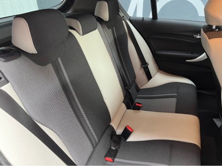 2017 BMW 1 Series - thumbnail 10