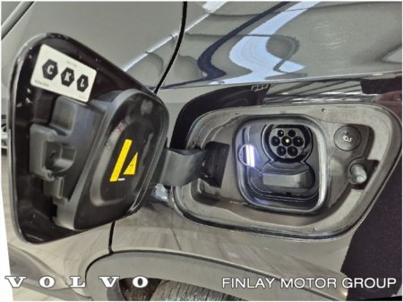 2023 Volvo XC40 BEV 231hp Ultimate 69kw Pan Roof , Heated Steering Wheel & Seats €36,950 thumbnail