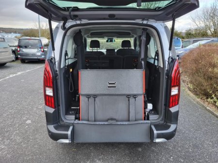 2025 Peugeot Rifter - thumbnail 7