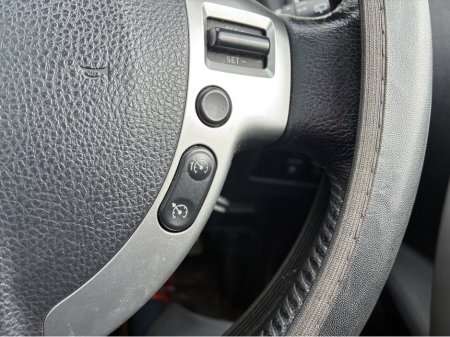 2011 Nissan Qashqai +2 - thumbnail 26