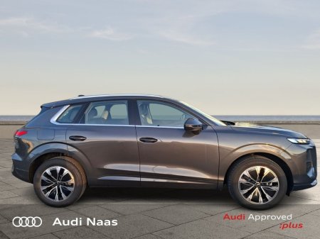 2026 Audi Q3 35 TDI 150 S-T SE €58,950 thumbnail