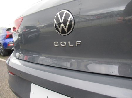 2021 Volkswagen Golf - thumbnail 16