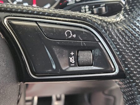 2017 Audi A4 - thumbnail 13