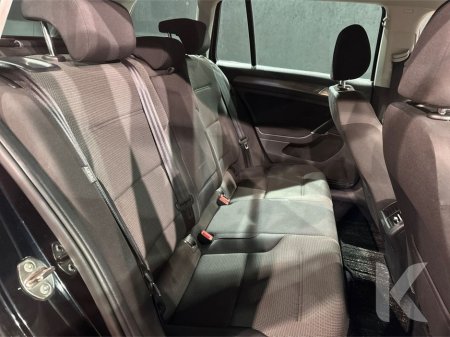 2019 Volkswagen Golf - thumbnail 19