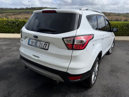 2019 Ford Kuga - thumbnail 3