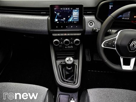 2025 Renault Clio - thumbnail 24