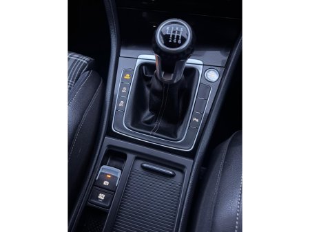 2016 Volkswagen Golf GTD 2.0 TDI MANUAL 6SPEED FWD 184BHP 5DR €16,950 thumbnail