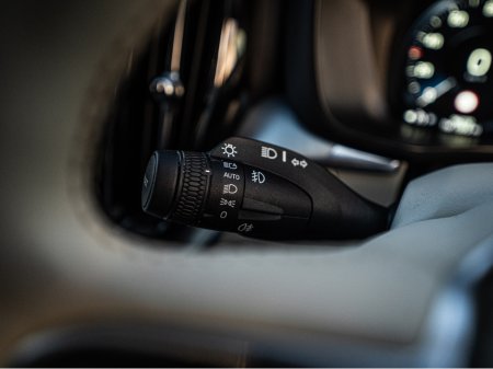 2017 Volvo XC60 172 Volvo XC60 4WD Auto/High spec/1yr warranty €26,888 thumbnail