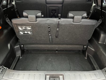 2024 Mitsubishi Outlander - thumbnail 8