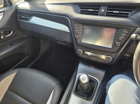 2017 Toyota Avensis - thumbnail 10