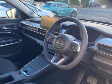 2025 Jeep Avenger BEV Altitude CDV €26,000 thumbnail