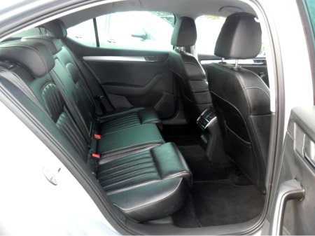 2022 Skoda Superb - thumbnail 12