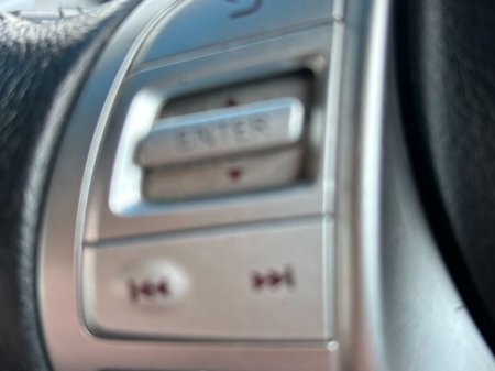 2017 Nissan Navara - thumbnail 28