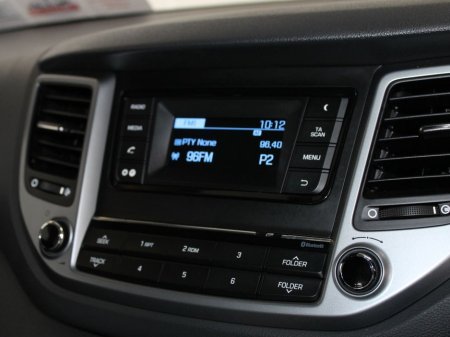 2017 Hyundai Tucson - thumbnail 17