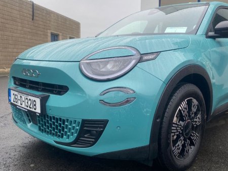 2026 Fiat 600 Dolcevita 1 2 Hybrid Edct €29,995 thumbnail