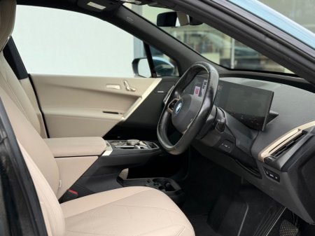 2022 BMW iX - thumbnail 12