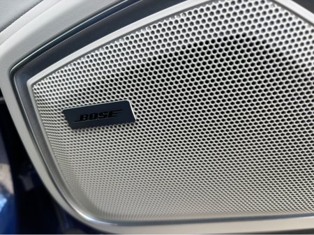 2023 Porsche Panamera - thumbnail 9