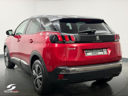 2023 Peugeot 3008 (232) FL ALLURE 1.5 BLUEHDI 130PS AUTOMATIC €29,950 thumbnail