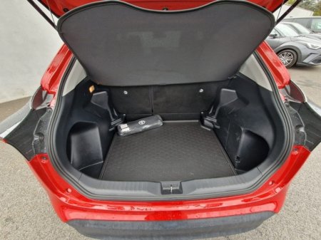 2023 Toyota Yaris Cross - thumbnail 10