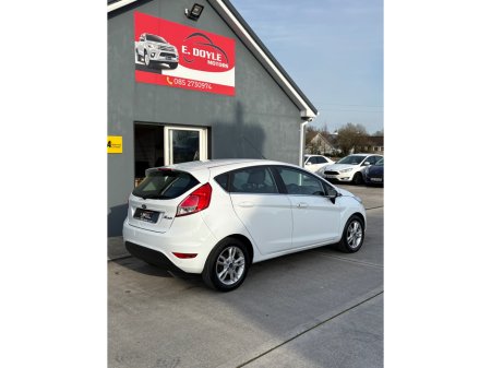 2017 Ford Fiesta - thumbnail 9